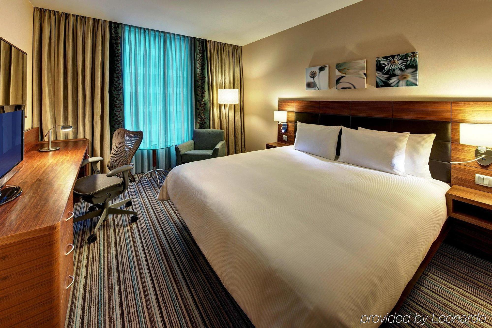 Hilton Garden Inn Dandong Exterior foto