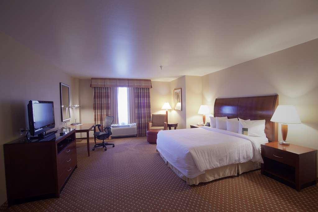 Hilton Garden Inn Dandong Quarto foto